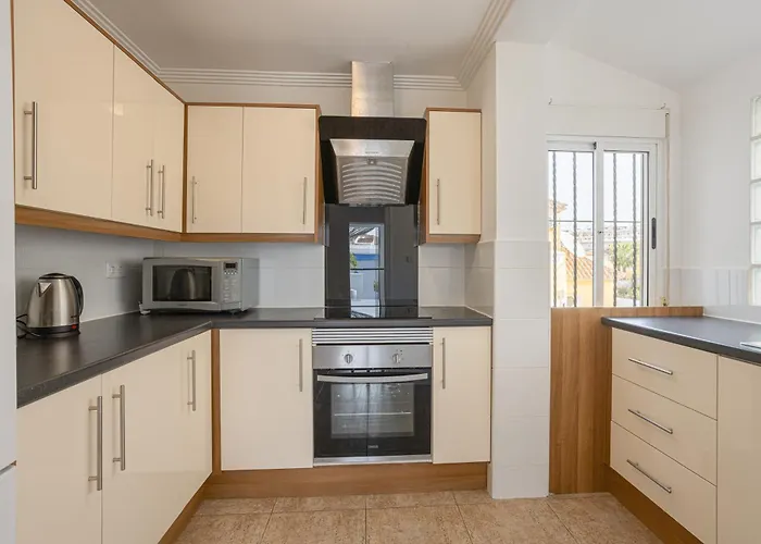 Luz Solar * San Miguel De Salinas